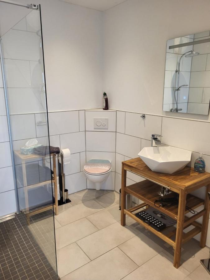 Ferienwohnung Seestern im Haus-Neuharlingersiel Exterior foto