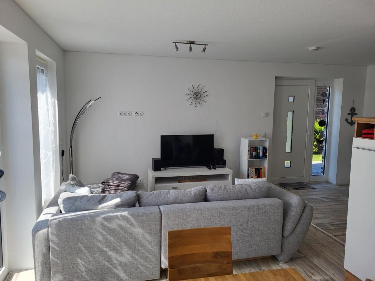 Ferienwohnung Seestern im Haus-Neuharlingersiel Exterior foto